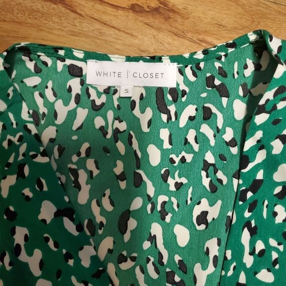 Dress - Picture 4 of 4